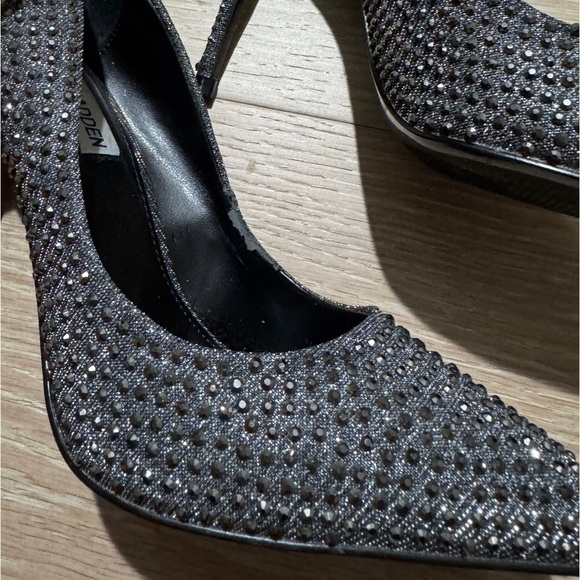 Steve Madden Sparkly Heels - Picture 3 of 6